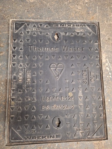 Cast iron manhole - manhole, cover