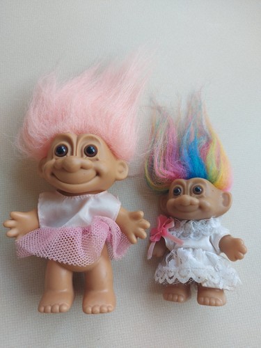 Russ troll doll figures - ,
