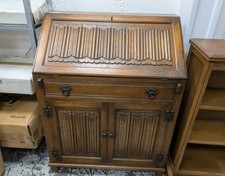 Old Charm Oak Tudor Style