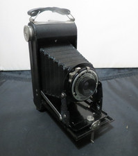 KODAK SIX-20 FOLDING BROWNIE