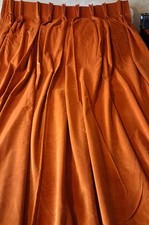 STUNNING Sumptous Vintage Style Velvet Curtains