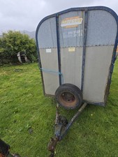 Bateson livestock trailer