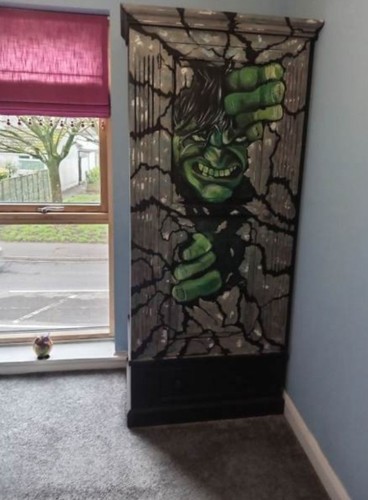 Hulk pine wardrobe with - -,