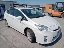 Breaking Toyota Prius 2010