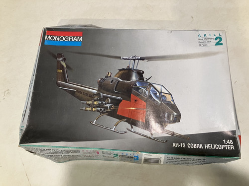 Monogram ah 1s - 1/48, cobra
