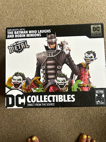 Collectibles dark nights - collectibles,