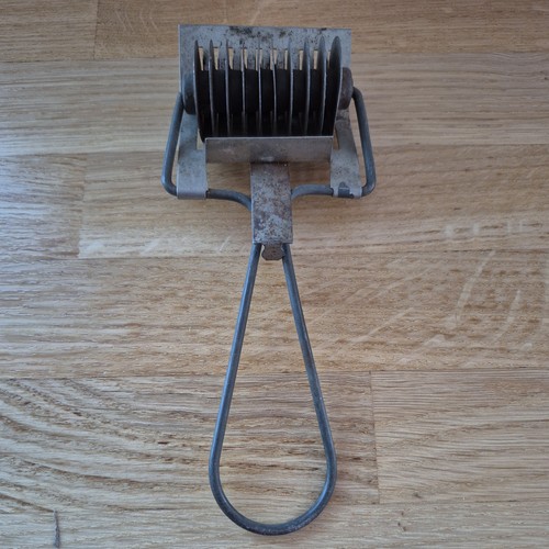 Vintage metal lattice pastry - vintage,