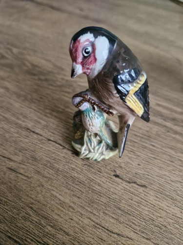 Beswick birds goldfinch - 3,