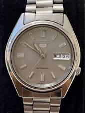 Seiko 5 Automatic Grey Dial Japan Movement 7S26 Vintage Men’s Watch