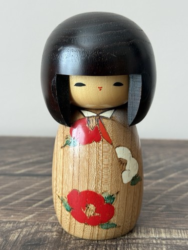 Beautiful kokeshi wooden - kokeshi,