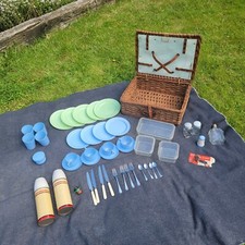 Coracle Army & Navy Vintage Picnic Basket Thermos Campervan classic car