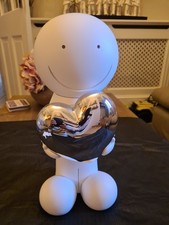 Doug Hyde Sculpture "One Love"