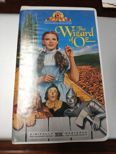 The wizard vhs in - oz,