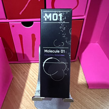 Escentric Molecules Molecule