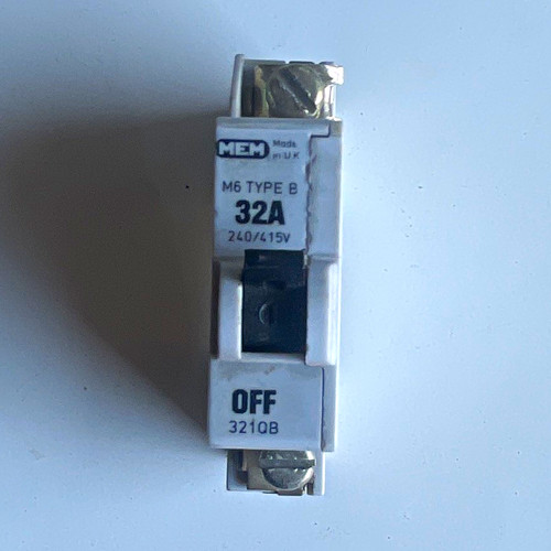 Mem type mcb 32a - mem, ac