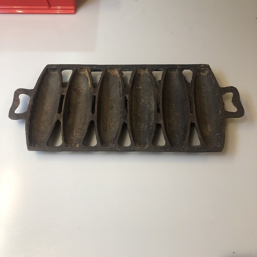 Antique unmarked cast iron - antique,