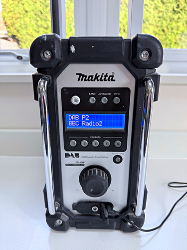 Makita dmr109 dab portable - dmr109,