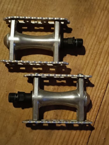 Tokyobike pedal used months - 2,