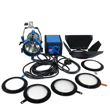 ARRI “Arrisun 2” 200w HMI PAR + 5 Lenses, Electronic Ballast, Cable, Flight Case