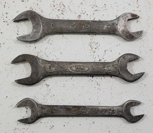 Pv12 mixed lot 3 vintage - lot,