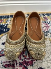 Punjabi Jutti Hand Crafted Embroidered Beaded Diamante Wedding Shoes Gold 7 39