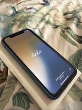 Apple iPhone XS 256gb Gold- Unlocked, Battery Health 74%