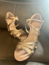 Stunning Mademoiselle Gold &