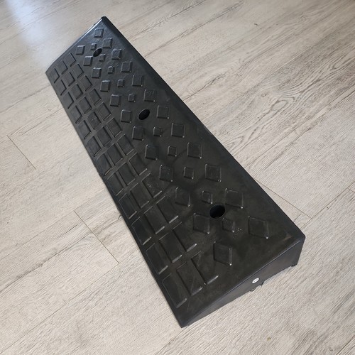100 10cm rubber ramp - rubber,