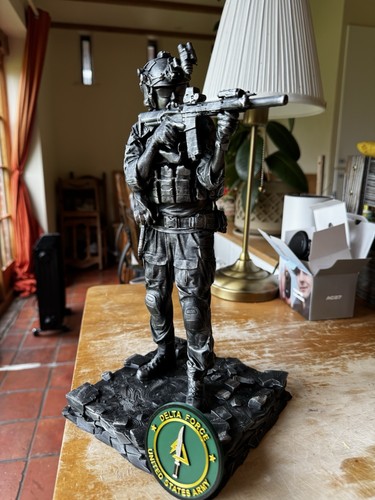 Elite special forces soldier - special,