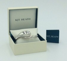 STUNNING KIT HEATH STERLING