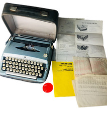 Typewriter 1970's Brother De