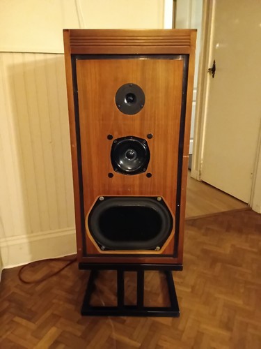 Linn isobarik dms loudspeakers - linn,