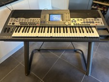 Yamaha electronic keyboard -PSR9000