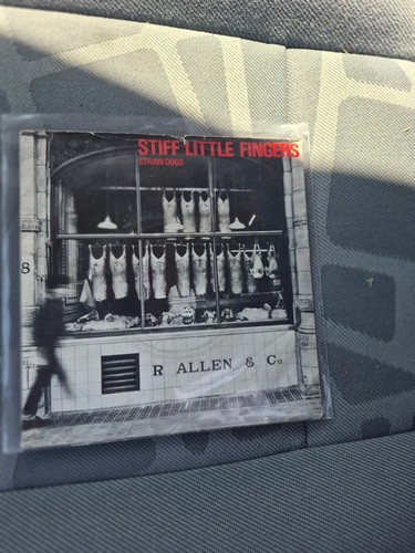 Stiff little fingers straw - fingers,