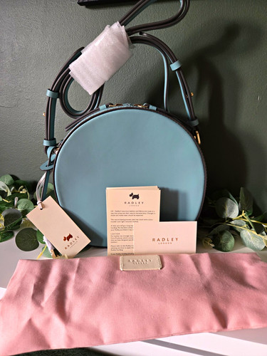 Radley london light blue - london, round