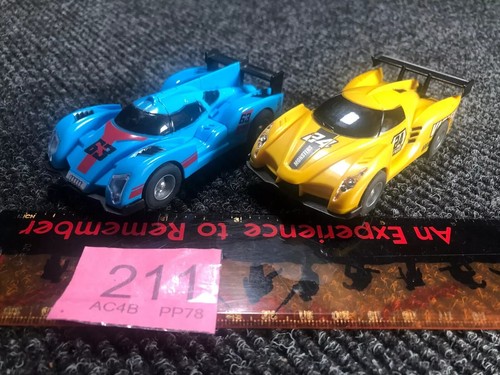 Pair toyvala monster - toyvala,