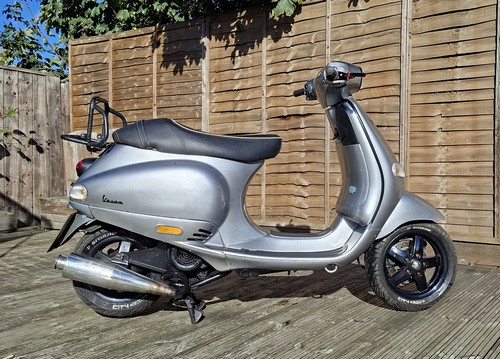 Vespa et4 125 - et4,