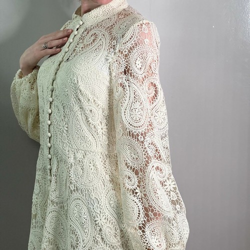 Dress long long sleeves lace