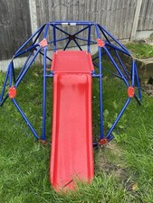 8 Foot Geometric Climbing