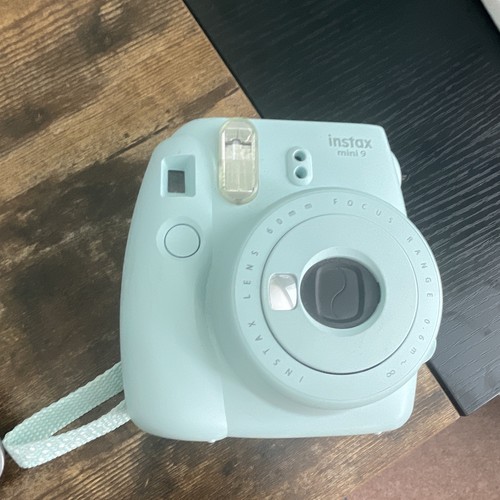 Fujifilm instax mini instant - fujifilm,