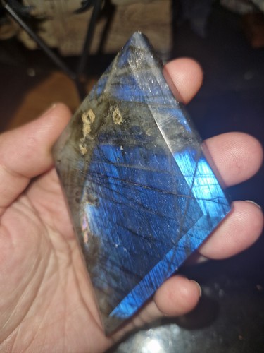 Labradorite dimond cut - labradorite,