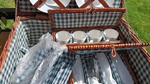 Person deluxe wicker picnic - 4,