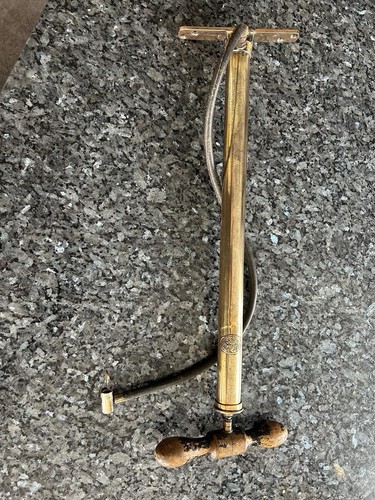 Dunlop no2 stirrup pump - no2,