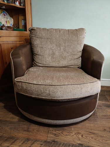 Scs aurora cuddle twist chair - cuddle,