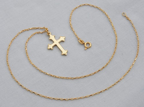 Stunning 9ct yellow - stunning, gold