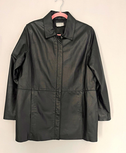 Wallis vtg women real - vtg, women’s