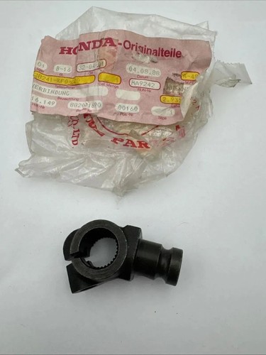 Honda joint kickstarter - joint,