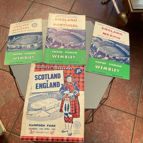 Job lot england - job, cup