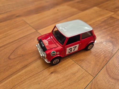 Corgi classics mini - 1/36,