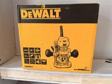 Dewalt D26203-GB 900W 1/4"